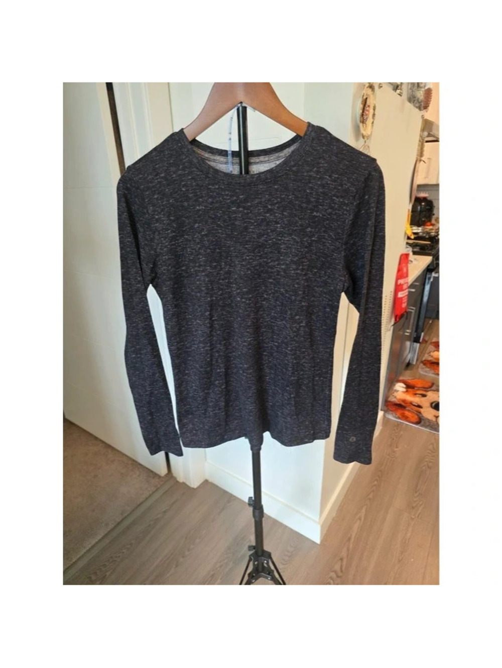 Danskin Women's Long Sleeve Black Heathered Top Size S